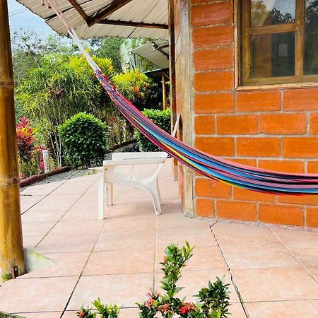 Hosteria Kasadasa Santo Domingo de los Colorados Eksteriør bilde