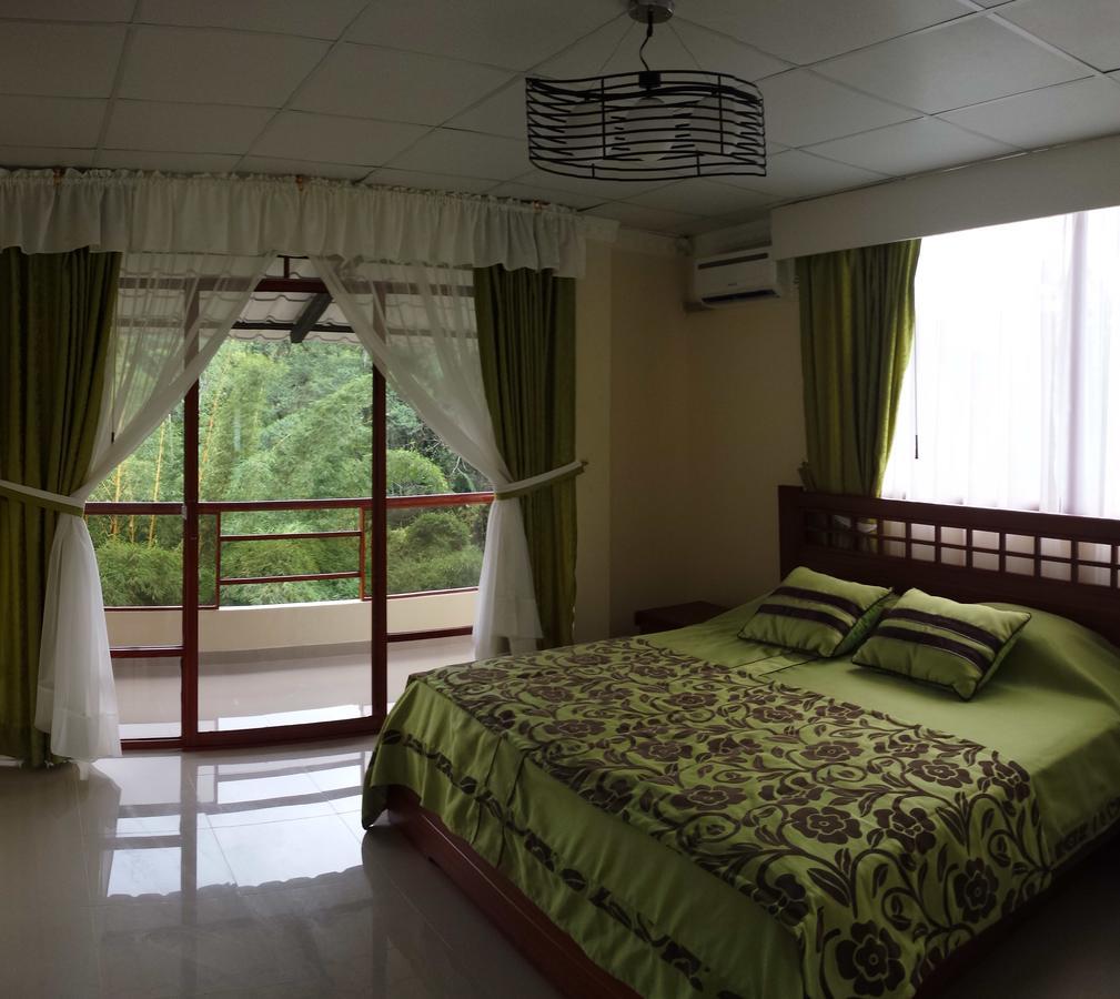 Hosteria Kasadasa Santo Domingo de los Colorados Eksteriør bilde