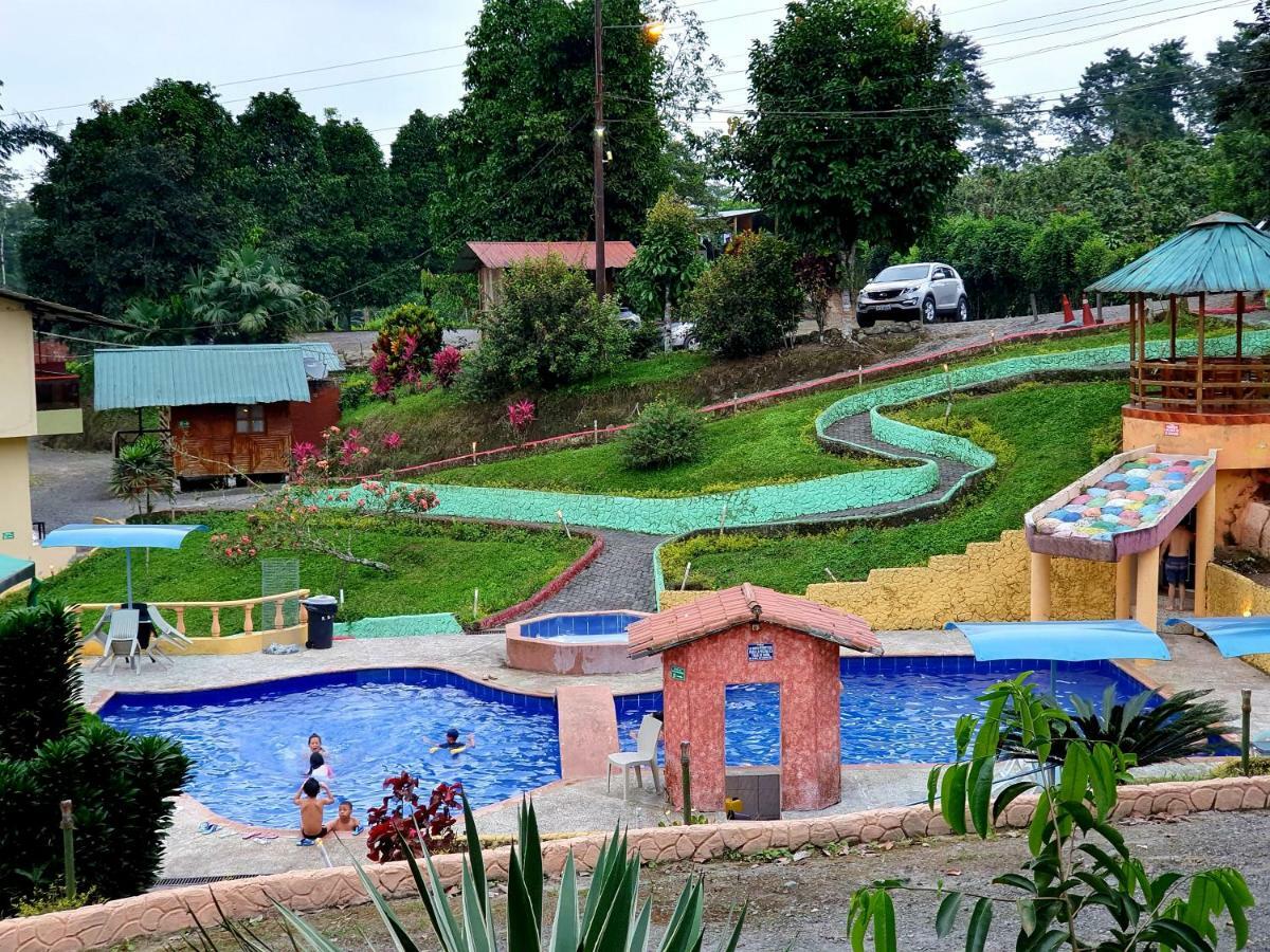 Hosteria Kasadasa Santo Domingo de los Colorados Eksteriør bilde